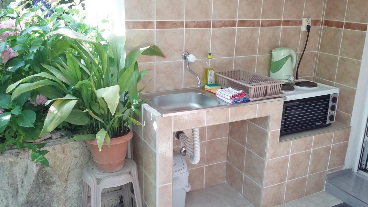 Apartments Slavica Rafailovici Budva Luaran gambar